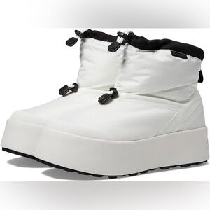 NWT Baffin Tornio Waterproof Boots